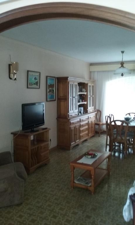 Hotel La Masia Портбоу Экстерьер фото