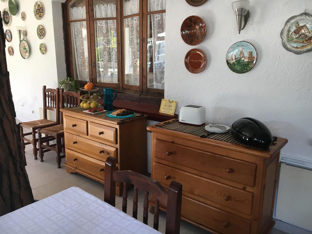Hotel La Masia Портбоу Экстерьер фото